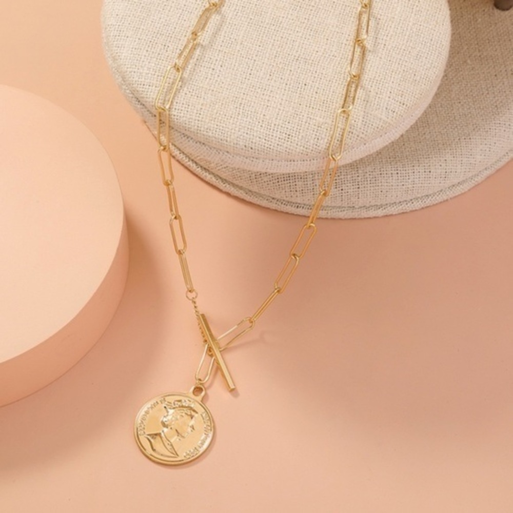3/$30 💛 Coin Paperclip Chain